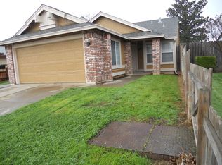 9328 Trenholm Dr, Elk Grove, CA 95758
