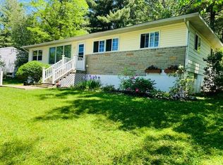17 Dahlem Blvd, Schenectady, NY 12309