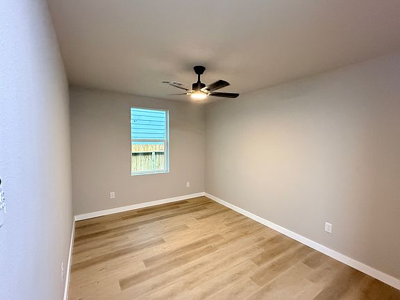 5th image of 1519 McKee St Unit 1