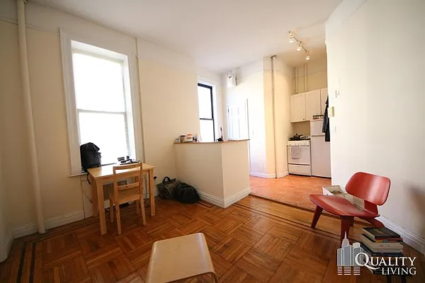 Rented by (Legacy) NY Quality Living Uptown | media 23