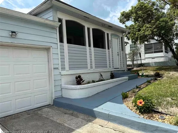 1371 Lakeview Dr, Sebring, FL 33870