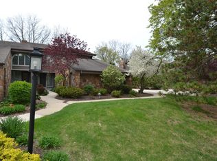 295 N Elm Grove Rd UNIT D, Brookfield, WI 53005