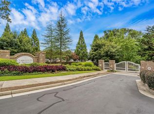 2036 Cobblestone Cir NE, Atlanta, GA 30319