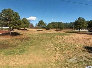 Grace Ave, Arab, AL 35016