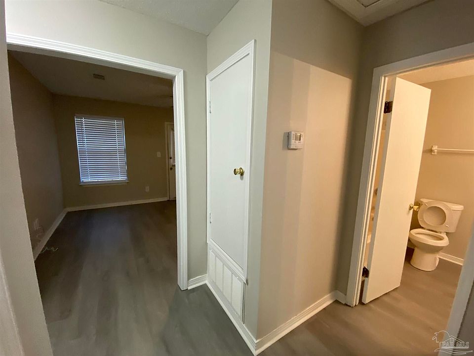 1360 Fairchild St Pensacola, FL, 32504 Apartments for Rent Zillow