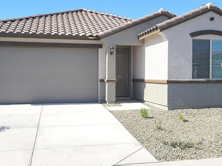 13573 W Shifting Sands Dr — Photo 2