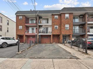 89 Ferry St, Jersey City, NJ 07307