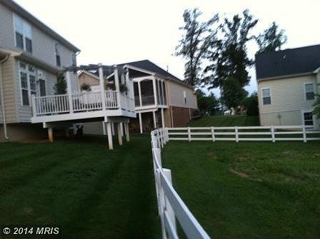 3rd image of 6682 Suffield Ln #56