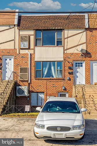 296 Greenough St #2 Photo 1
