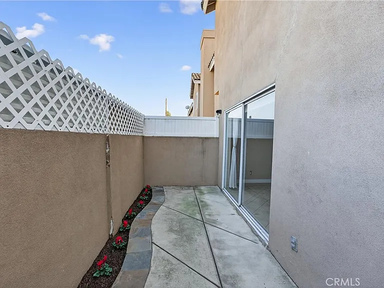 152 Terraza Ct — Photo 33