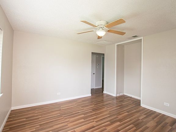 3rd image of 3122 W Kansas Ave