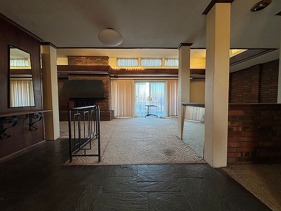 4th image of 5810 SE Croco Rd