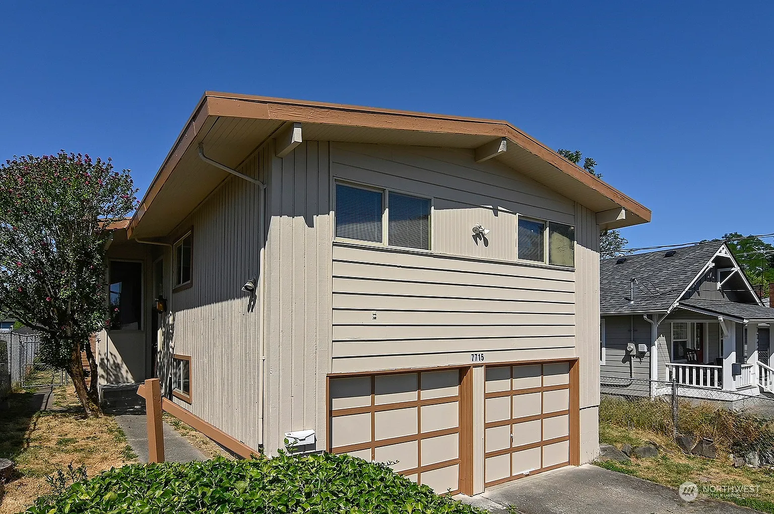 7715 46th Avenue S photo 1