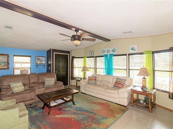 3rd image of 1363 Barefoot Cir