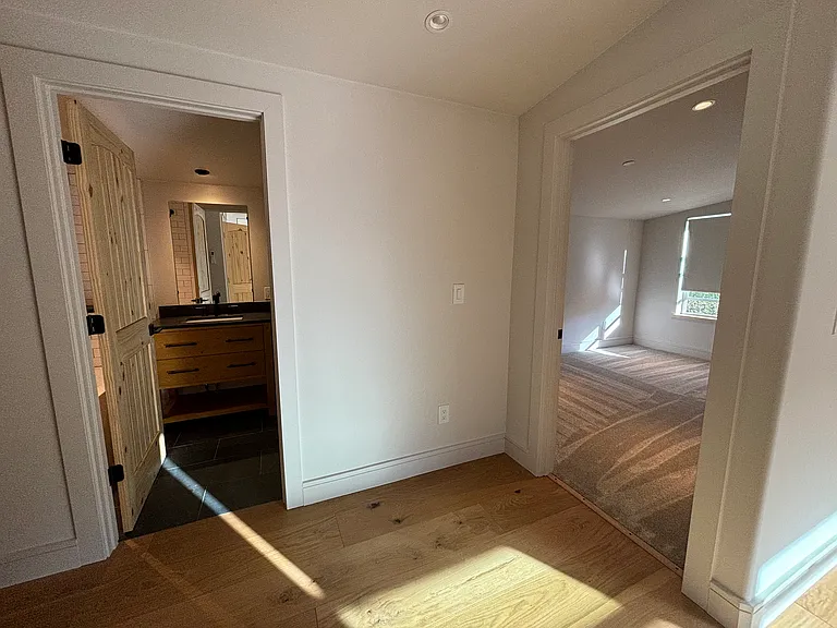 431.5 Evans St — Photo 12