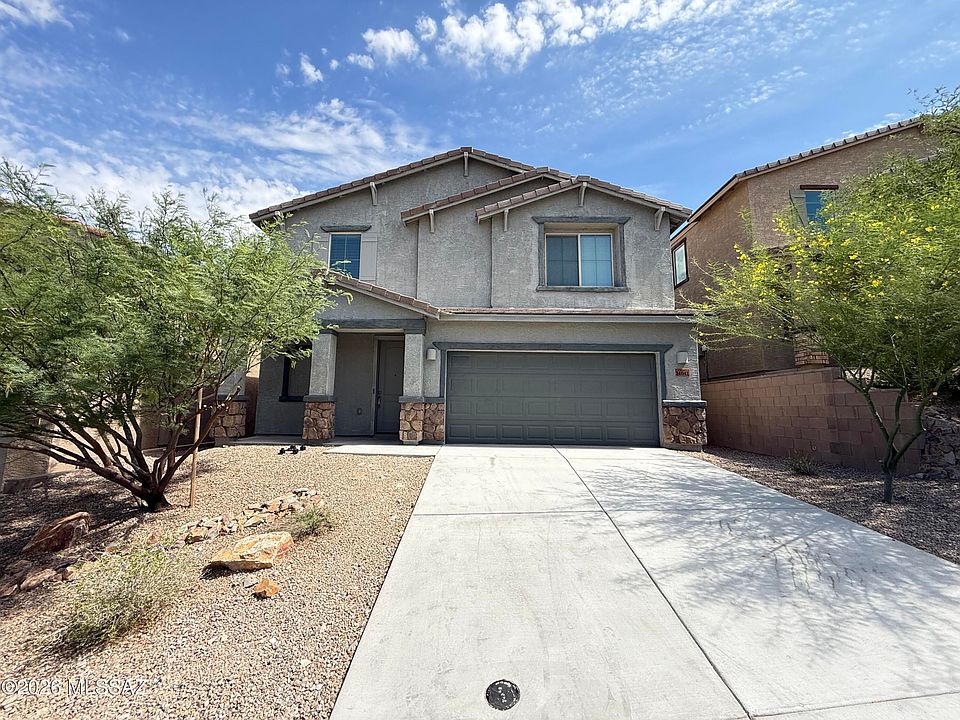 1st image of 14041 E Red Pine Pl