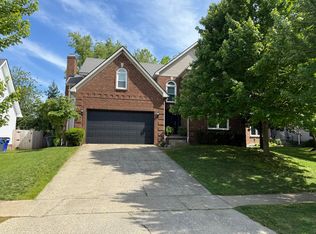712 Maple Ridge Ln, Lexington, KY 40509