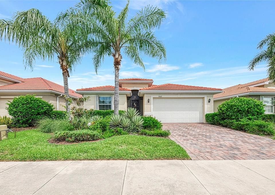 1st image of 11662 PARROTFISH STREET