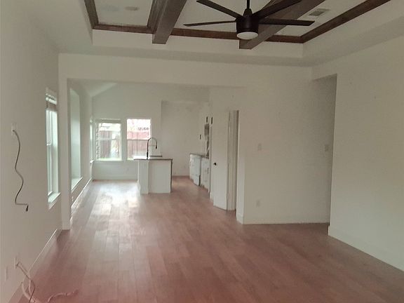 3rd image of 1212 S Rockwall Ave