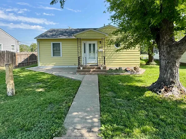 503 E 11th St, Ellis, KS 67637