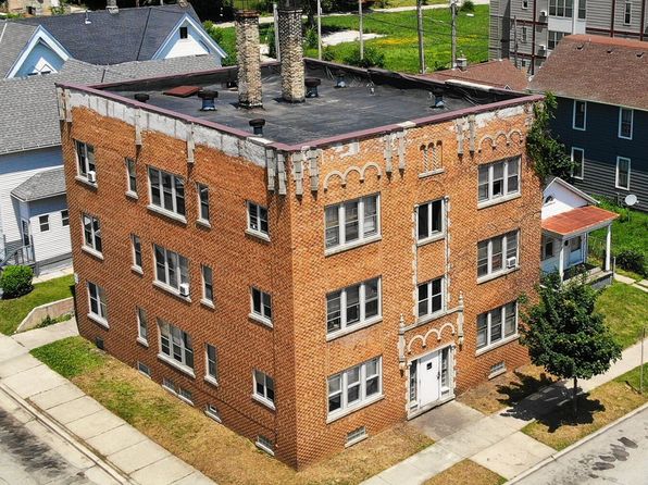 1242 W Highland Ave APT 17