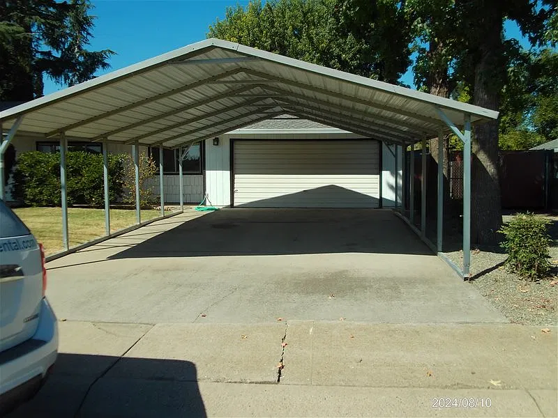 422 El Margarita Road - 1 — Photo 2