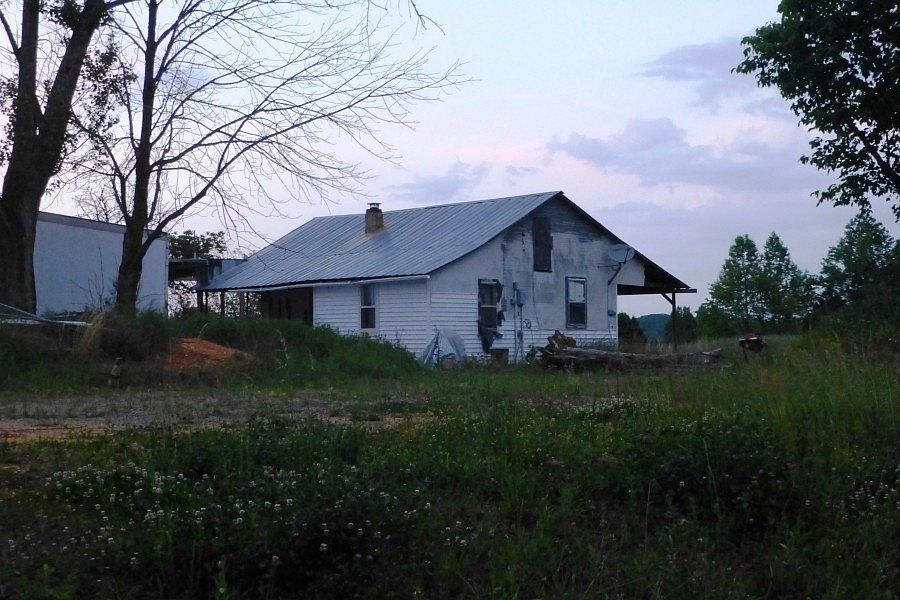 1st image of 280 Carr Ln