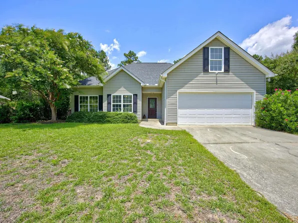 121 Farm Chase Dr, Lexington, SC 29073
