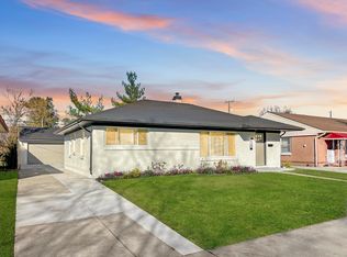 1231 E Hudson Ave, Madison Heights, MI