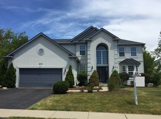 816 Park Ave, Lake Villa, IL 60046