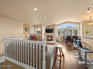 2667 Aspen Heights Loop #44, Anchorage, AK 99504