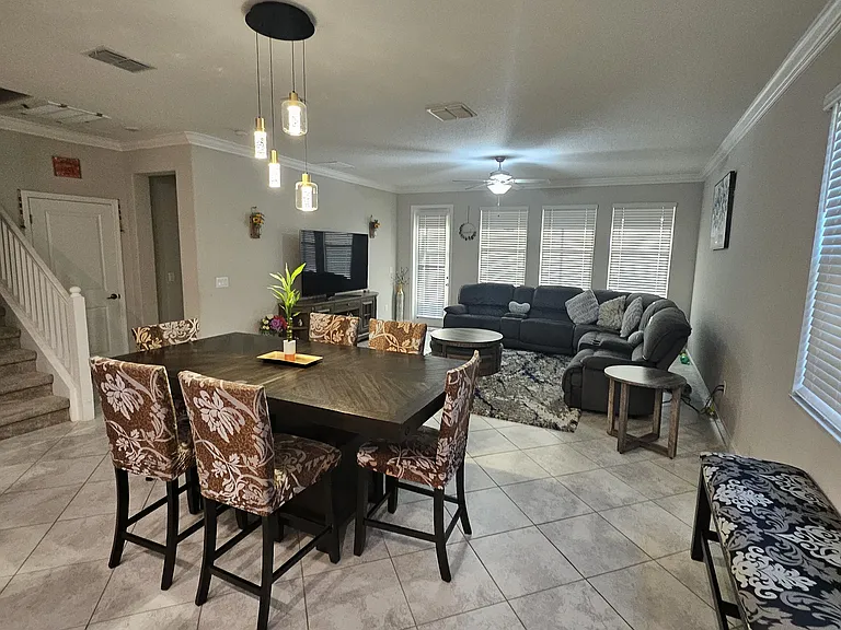 25057 Lambrusco Loop — Photo 9