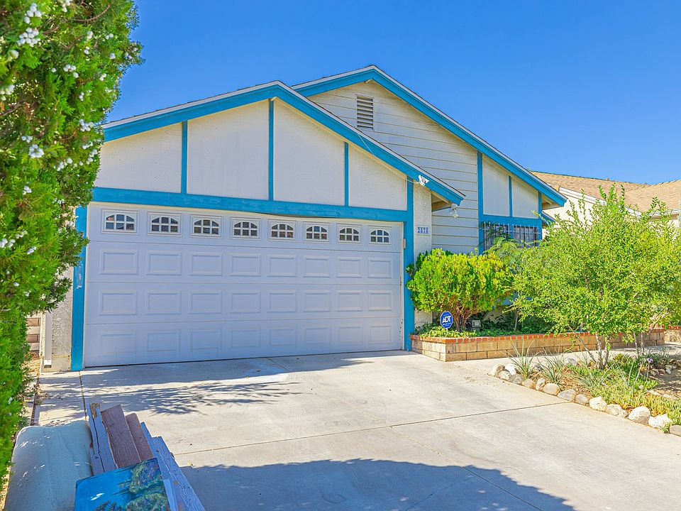 1st image of 2878 Nandina Dr