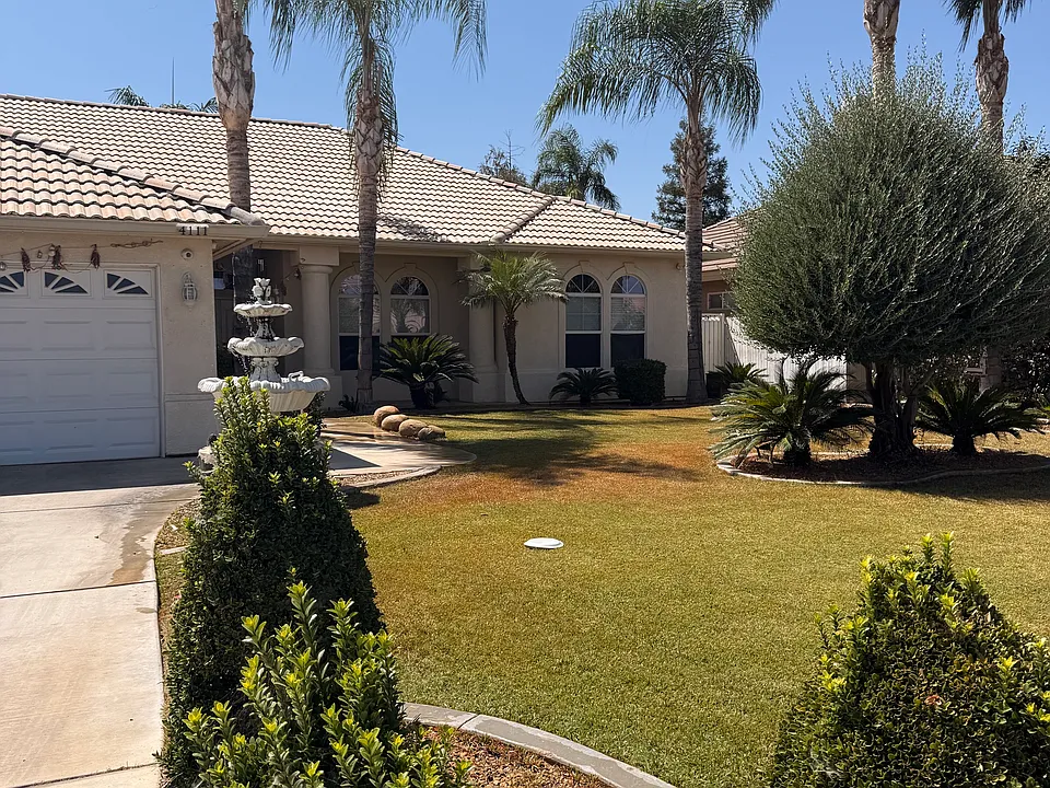 4111 Rock Lake Dr