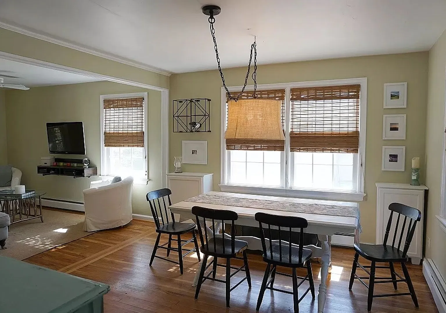 Three Level Home Near Campus — Photo 4