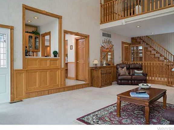 4th image of 56 Rolling Woods Ln