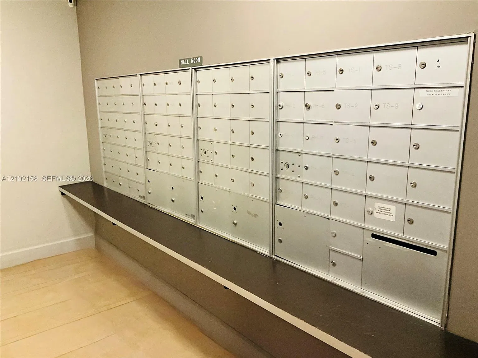 Havana Lofts Condo — Photo 4