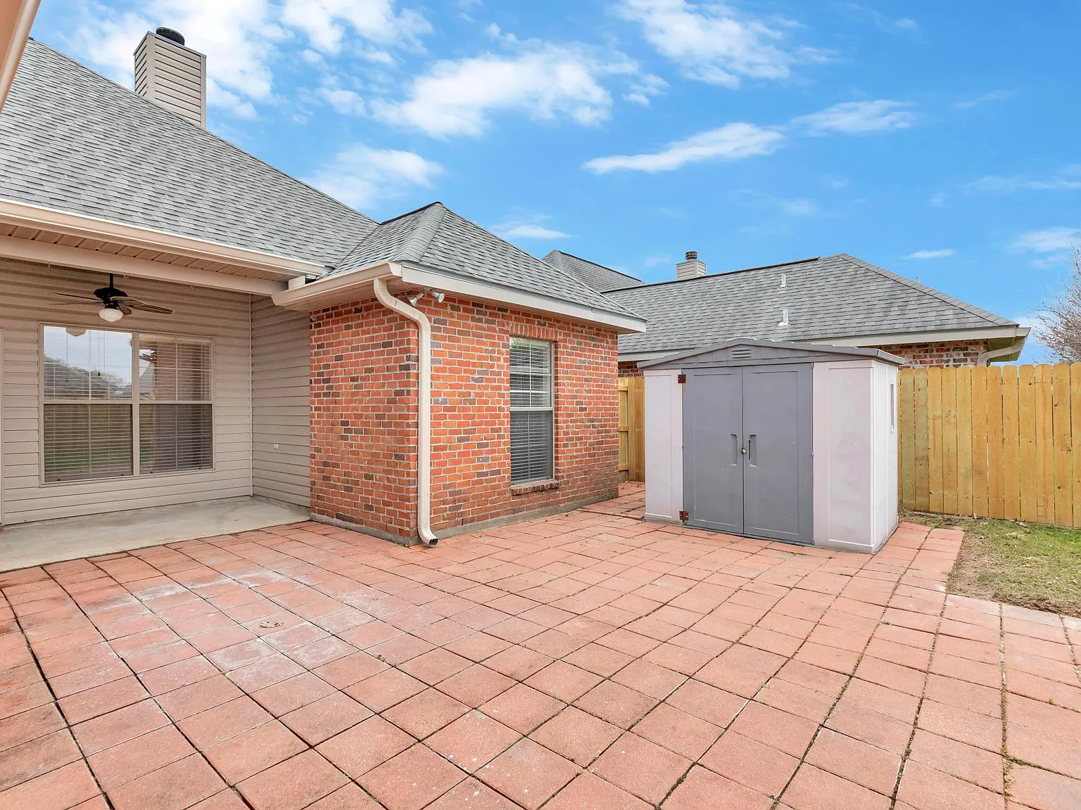 107 Quiet Meadows Cir — Photo 4
