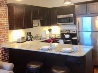 18 Saint Louis Pl APT 2, Buffalo, NY 14202