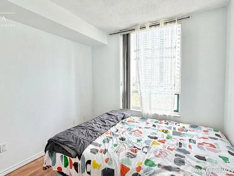 285 Enfield Pl #802 — Photo 7