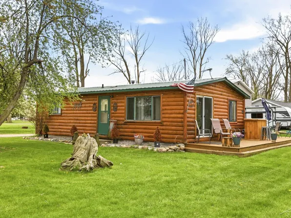 200 Sunrise Rd, Bay City, MI 48706