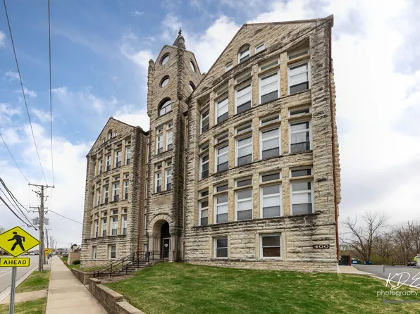 400 McCarthy Rd APT 203, Lemont, IL 60439