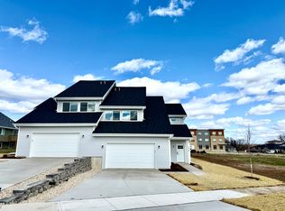 224 N Bergamont Blvd, Oregon, WI 53575