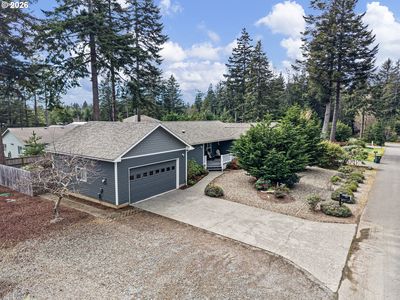 1156 12th St SE, Bandon, OR, 97411