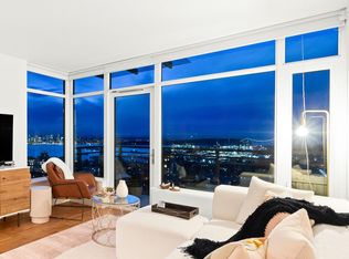 111 E 13th St #1503, North Vancouver, BC V7L 0C7