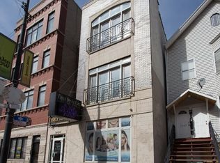 1426 W Belmont Ave #F4, Chicago, IL 60657
