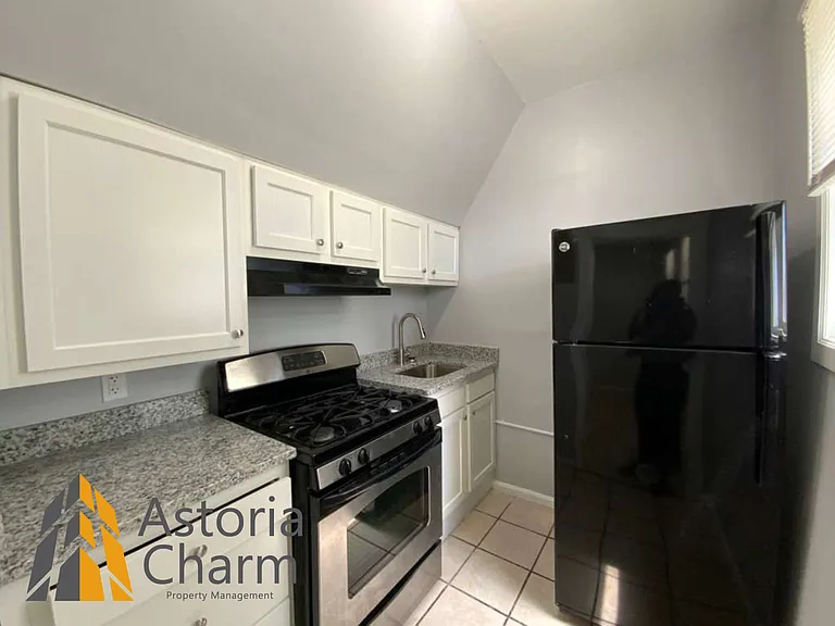 3508 Clifton Ave #A1 — Photo 11