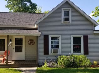500 W Center St, Linwood, MI
