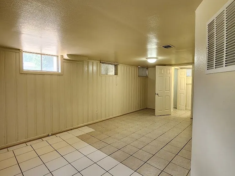 1225 Upham St — Photo 21