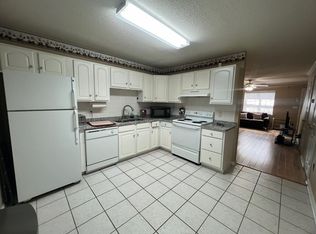 100 Woodstone Dr APT 33, Athens, GA 30605